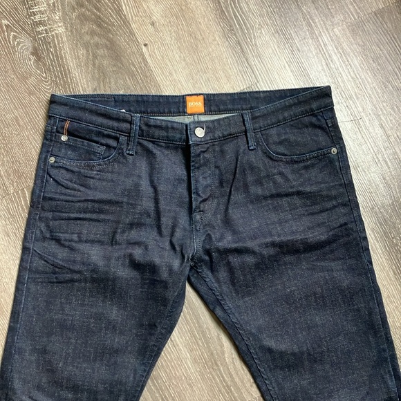 Hugo Boss - Picture 2 of 16